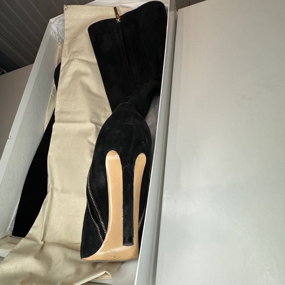 Salvatore Ferragamo Black Heeled Boots - Picture 14 of 16
